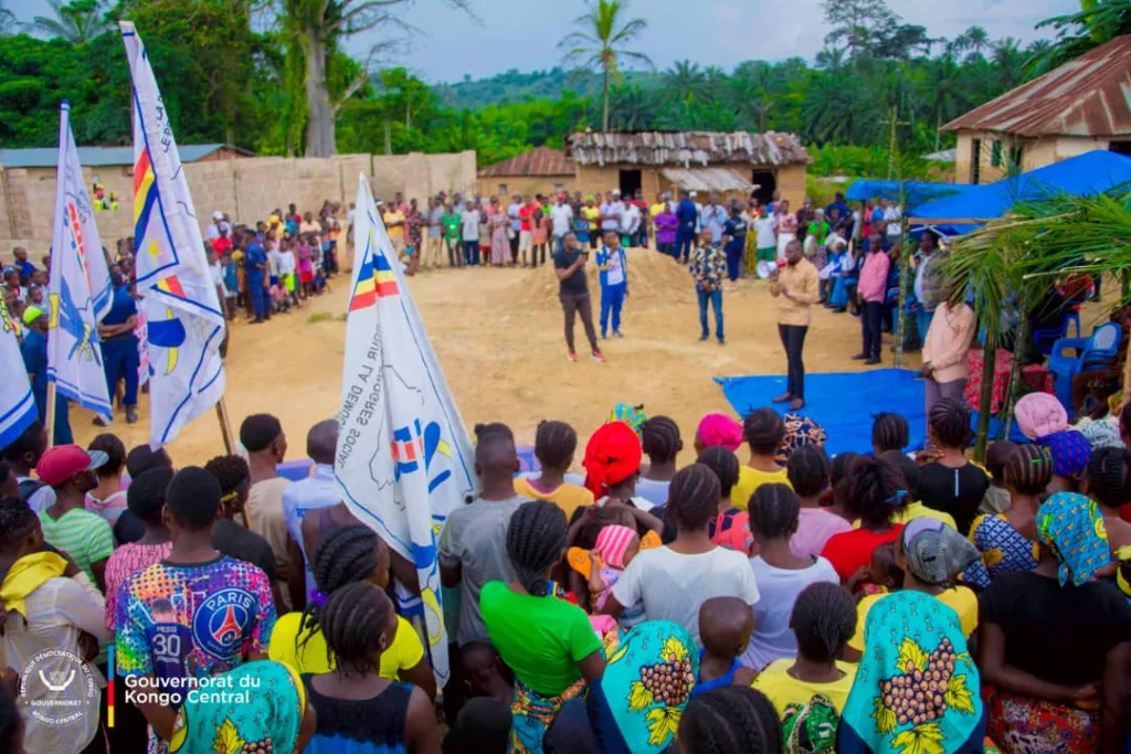 Kongo Central : Grâce Nkuanga Bilolo satisfait de l'état d'avancement des travaux du programme de 145 territoires 2 IMG 20230508 WA0106