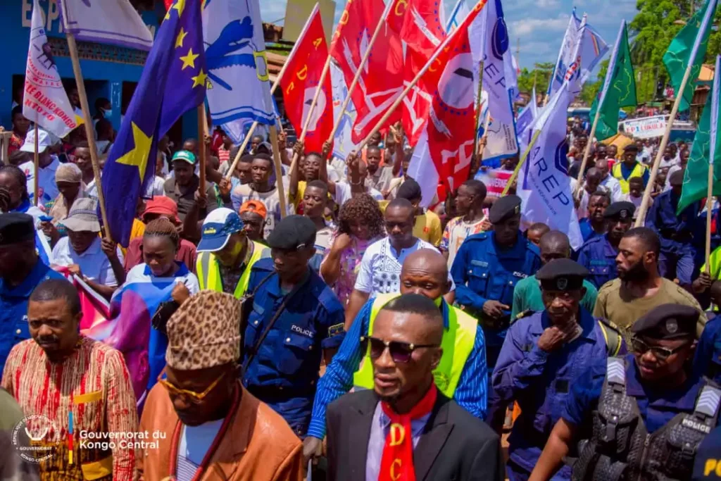 Kongo Central : Grâce Nkuanga Bilolo satisfait de l'état d'avancement des travaux du programme de 145 territoires 9 IMG 20230508 WA0107