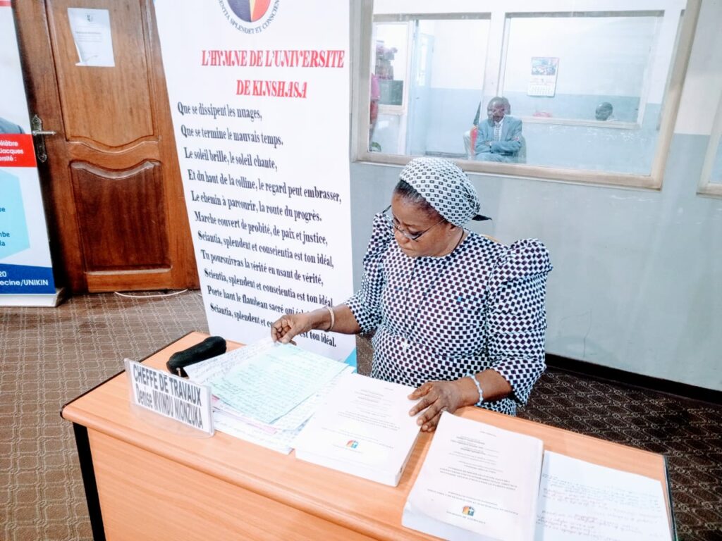 RDC : la Révérende Denise Mvindu Nionzuka présente sa thèse sur les résultats scolaires et les performances de l’intelligence des élèves sourds de Kinshasa 1 IMG 20240627 WA0139