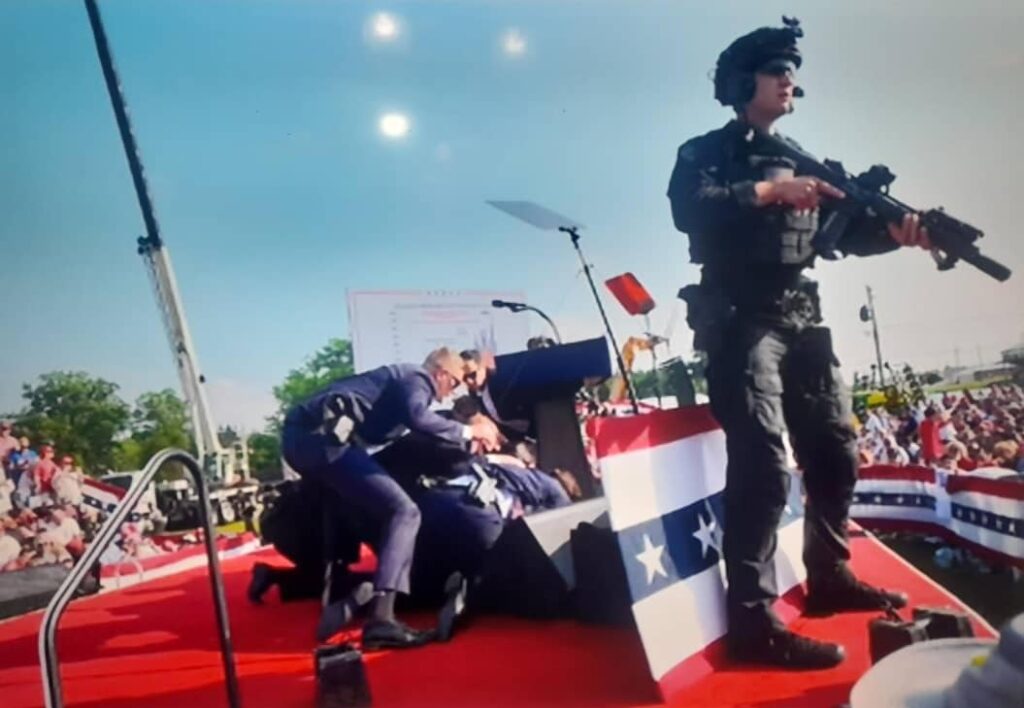 États-Unis : Tentative d'assassinat contre Donald Trump lors d'un meeting en Pennsylvanie 1 20240714 081139
