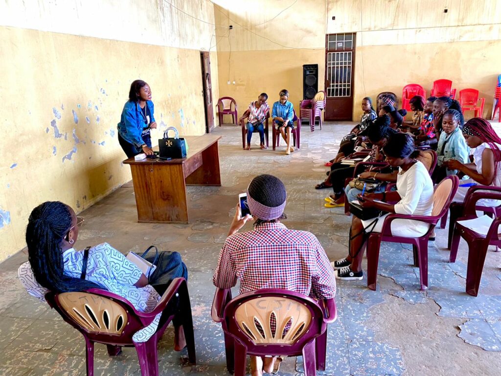 Matadi : tenue d’un atelier de renforcement des capacités sur la citoyenneté active par le club des filles U-Report 1 IMG 20240722 WA0005