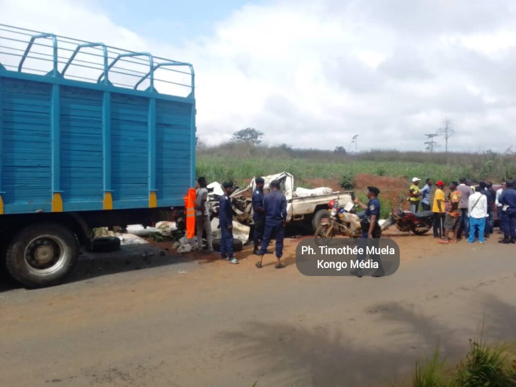 Seke-Banza : Un mort et trois blessés graves dans un accident de circulation à la hauteur du village Kikunda 1 1000120384