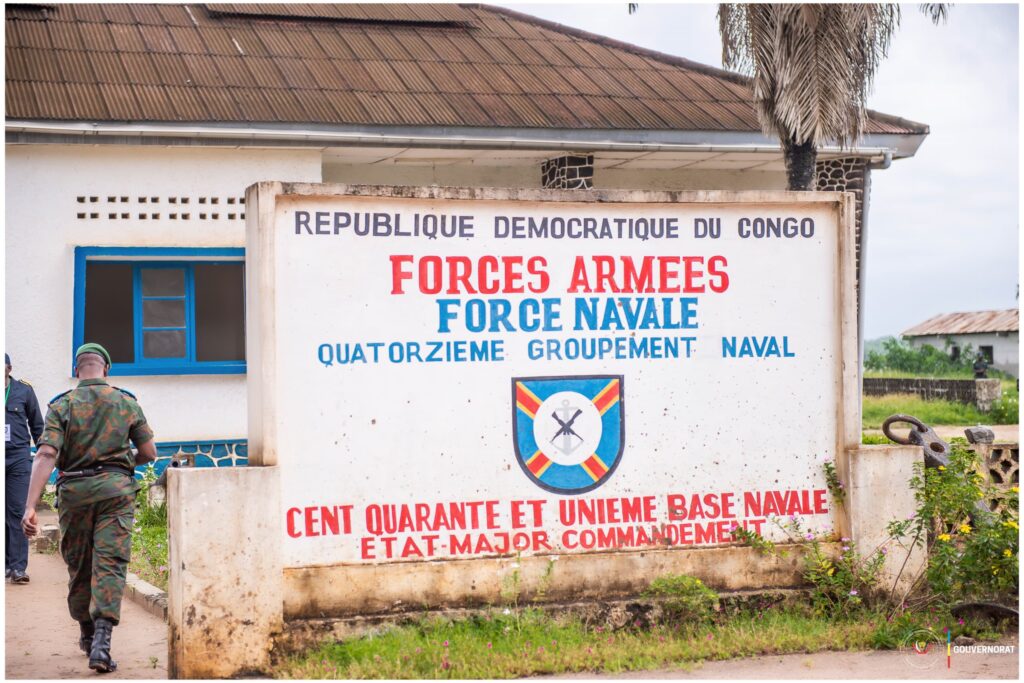 Relocalisation en cours de la base navale de Banana au profit du port en eau profonde : Guy Kabombo Muadiamvita s’imprègne du site de Kindofula 1 1000229387