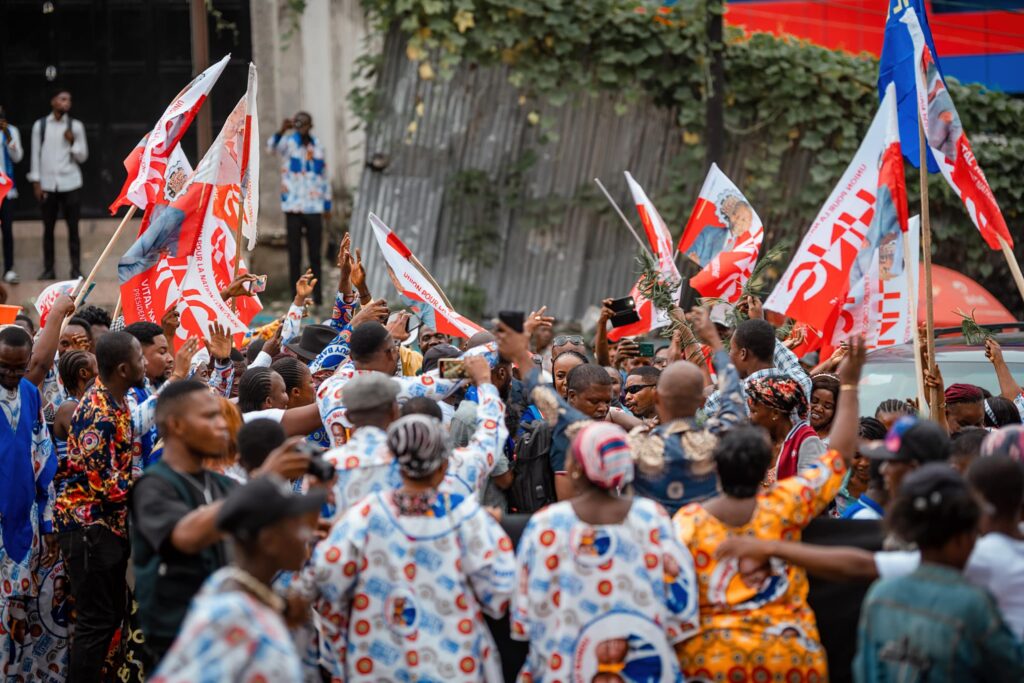 Kongo Central : Riziki Maneno Bandu foule le sol de Matadi, sa circonscription électorale, pour la première fois depuis son élection à l’Assemblée nationale 3 1000501911