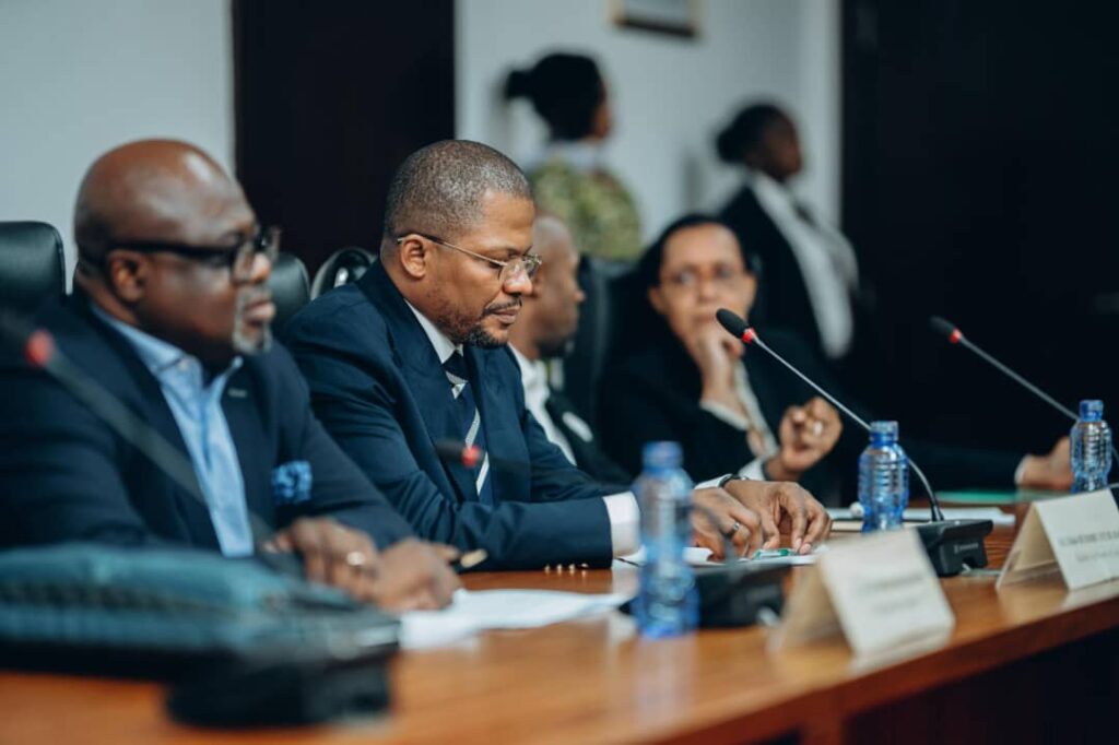 RDC : le gouvernement lance une campagne nationale pour sensibiliser la jeunesse sur la guerre dans l’Est 1 1000381642