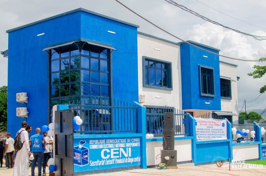 Inauguration du nouveau siège du SEP de la CENI au Kongo Central : Bernardine Kintondo Muyolo prend l'engagement de veiller à la gestion responsable et durable de ce patrimoine 1 IMG 20250519 WA0085