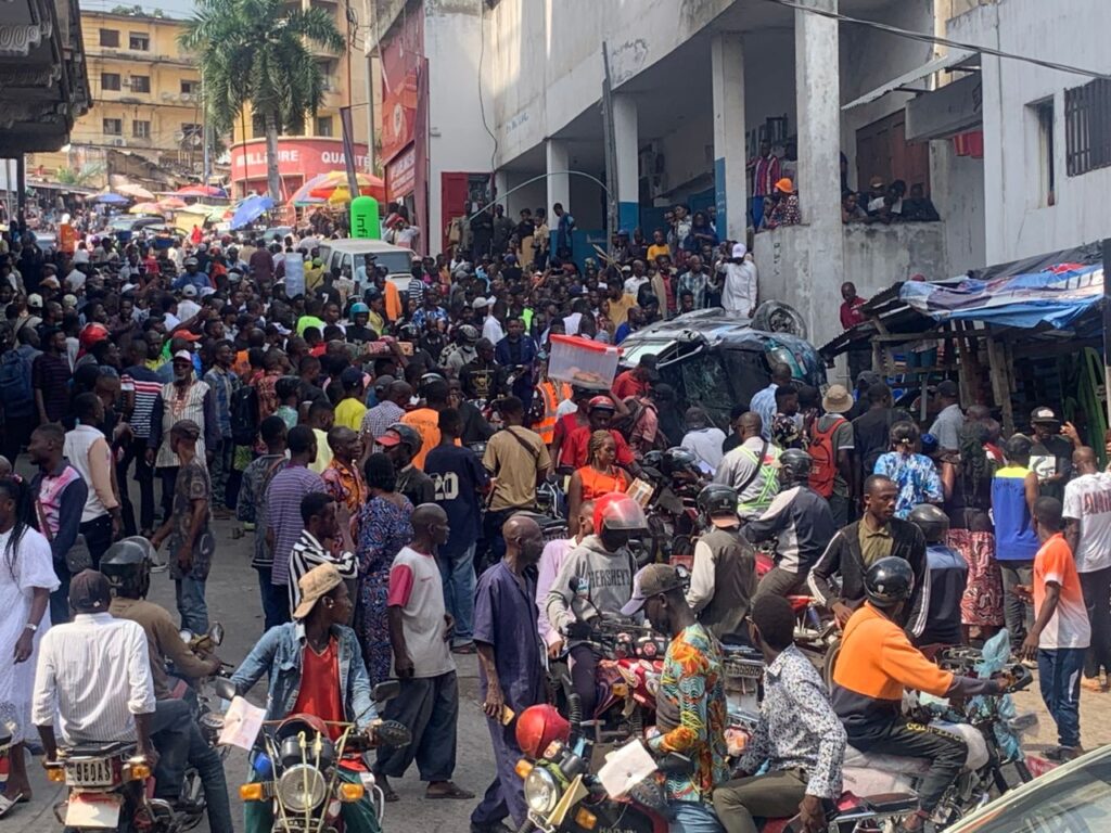 Matadi : grave accident de circulation au centre-ville, trois blessés graves dont une femme amputée 1 IMG 20250604 WA0074