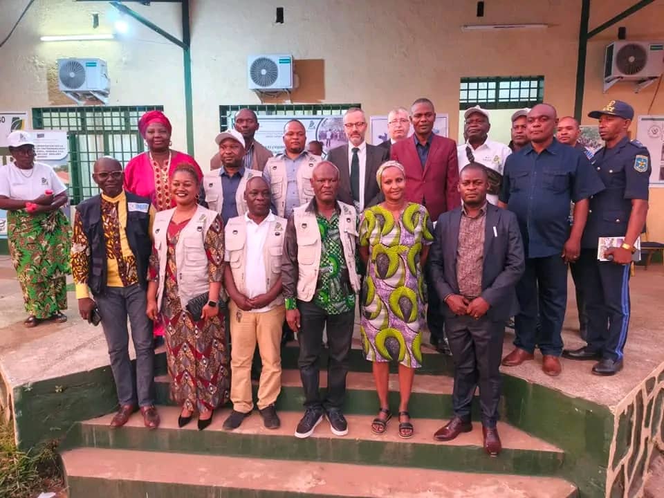 RDC : l’ambassadeur de France Rémi Maréchaux visite le projet AVENIR à Mbanza-Ngungu 1 IMG 20250620 WA0000 1
