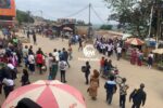 Matadi : transport en commun perturbé, chauffeurs de taxis et de motos en grève contre la nouvelle tarification 1 IMG 20251027 WA0034