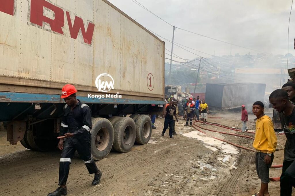 Matadi : explosion d'un camion-citerne de Lerexcom Petroleum sur la route Ango-Ango 11 IMG 20251115 WA0041