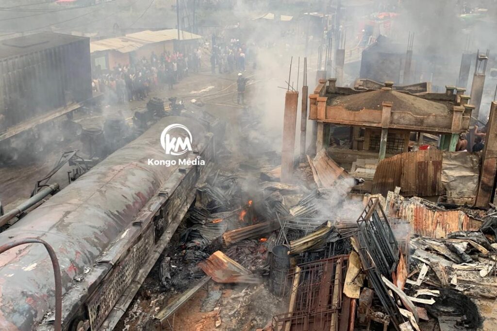 Matadi : explosion d'un camion-citerne de Lerexcom Petroleum sur la route Ango-Ango 9 IMG 20251115 WA0043 1