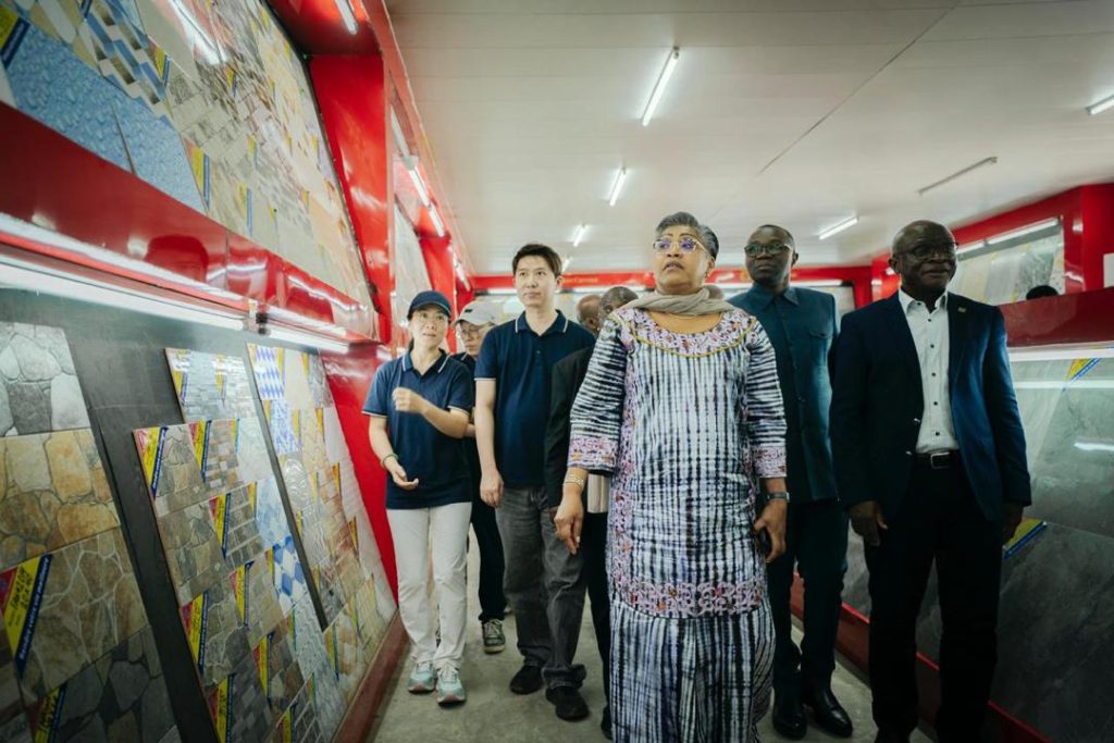 Judith Suminwa en immersion à Maluku : le gouvernement fixe un agenda industriel pour les Zones économiques spéciales (ZES) 3 IMG 20251231 WA0014