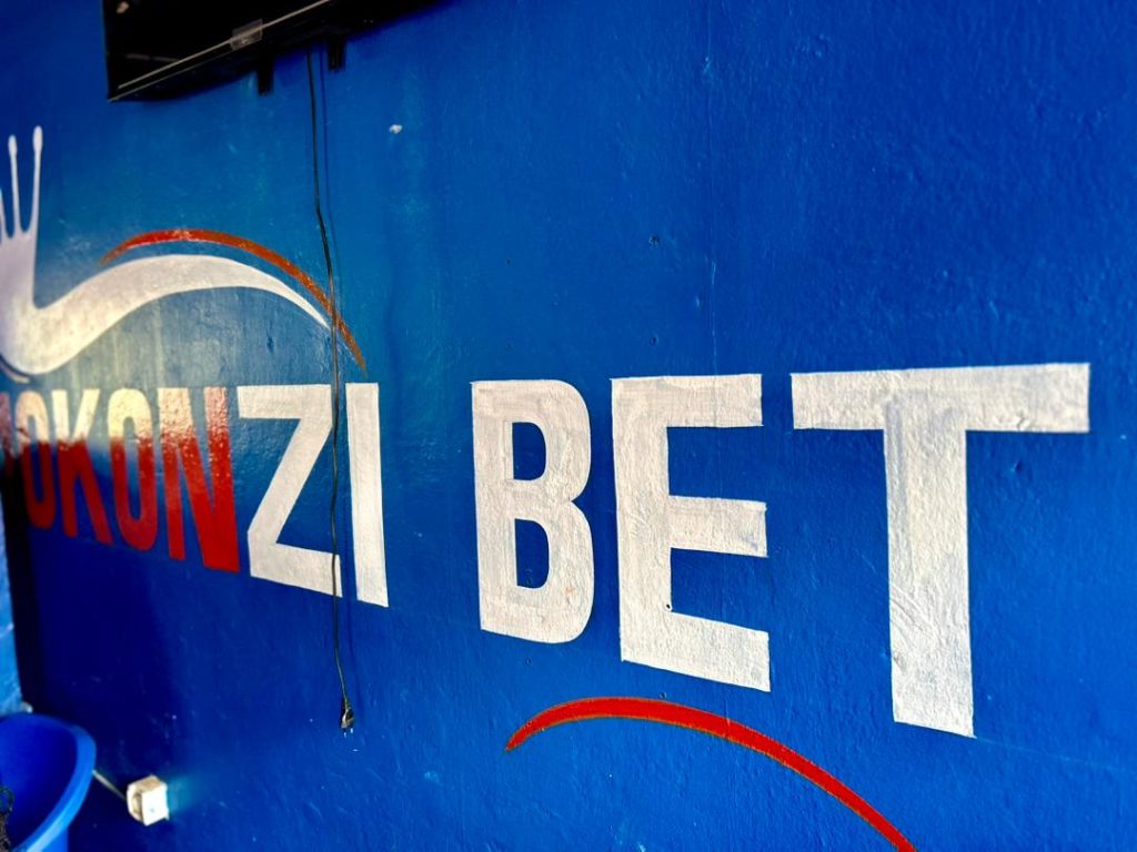 Offre d'emploi : "Mokonzi Bet" recrute des opérateurs de paris sportifs (Bookmakers) à Matadi 5 IMG 20260228 WA0055